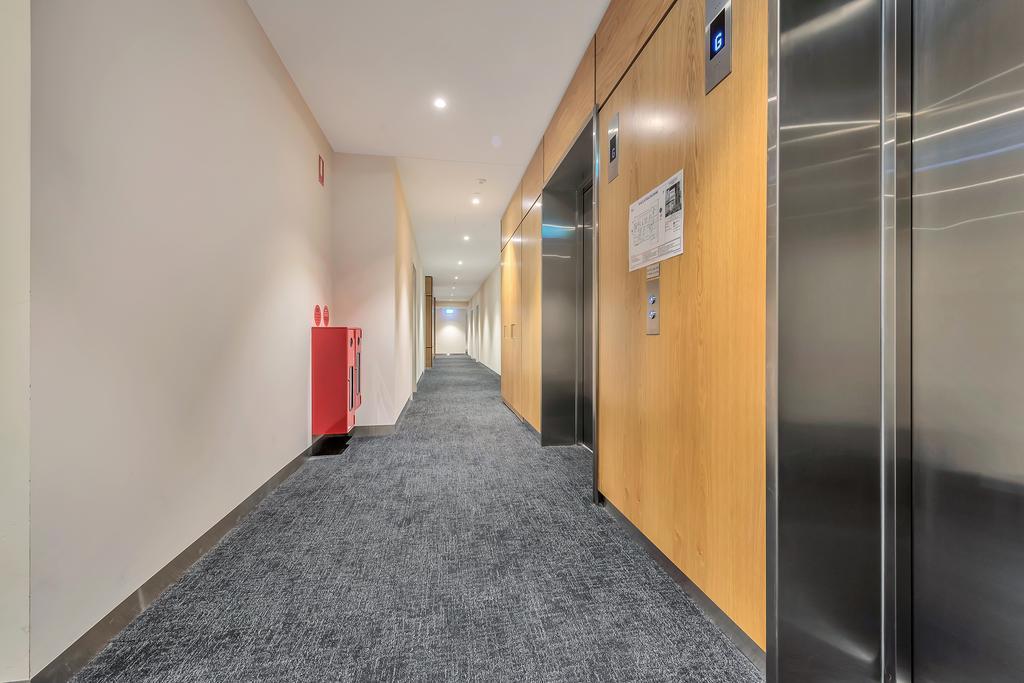 Vision On Morphett Adelaide Central מראה חיצוני תמונה